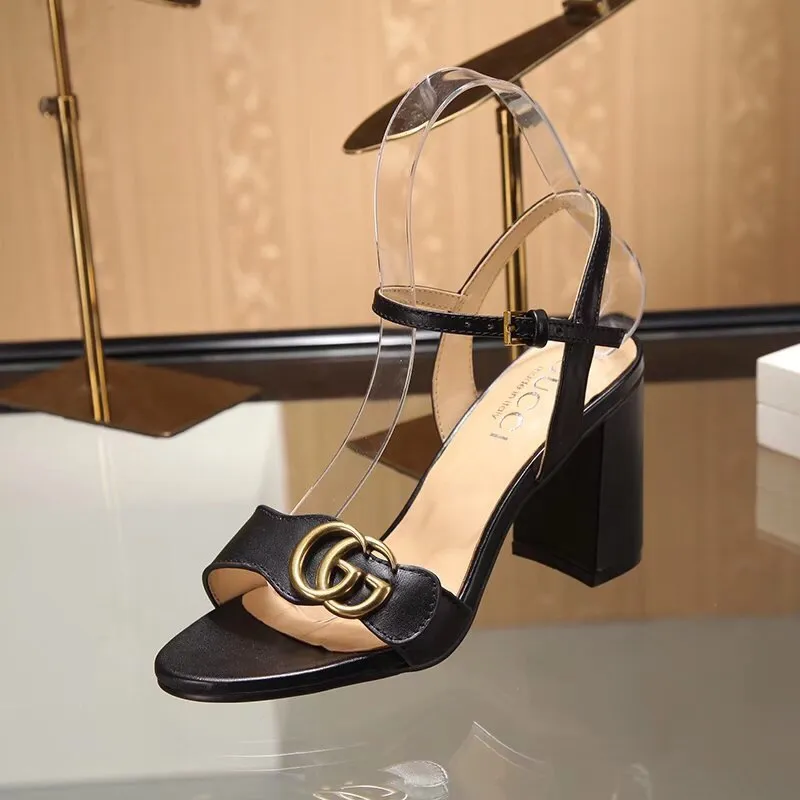👟👟Ex-factory price 520👟👟 Women's Shoes Women's Clothing Gucci (GUCCI) official website 1:1 exquisite bronze buckle new summer one-line sandals are very well made and reassuring. The leather is shiny and tough. Comfortable and super comfortable to walk. It meets the actual needs of the public and is easy to control. Recommended fabric: first-layer cowhide lining/feet: sheepskin 🐑 genuine leather outsole. Heel height: 8cm. Color: gold, light gold, black, white, red, apricot. Size: 34-39 (sizes 40 and 41 need to be customized). Comes with receipt.